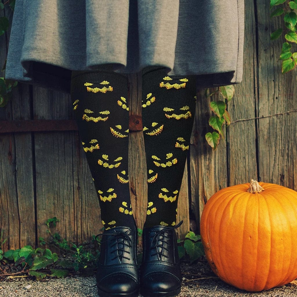 Extreme Fit - HALLOWEEN COMPRESSION SOCKS - BUY 2 GET 1 MYSTERY SOCK FREE - KNEE-LENGTH